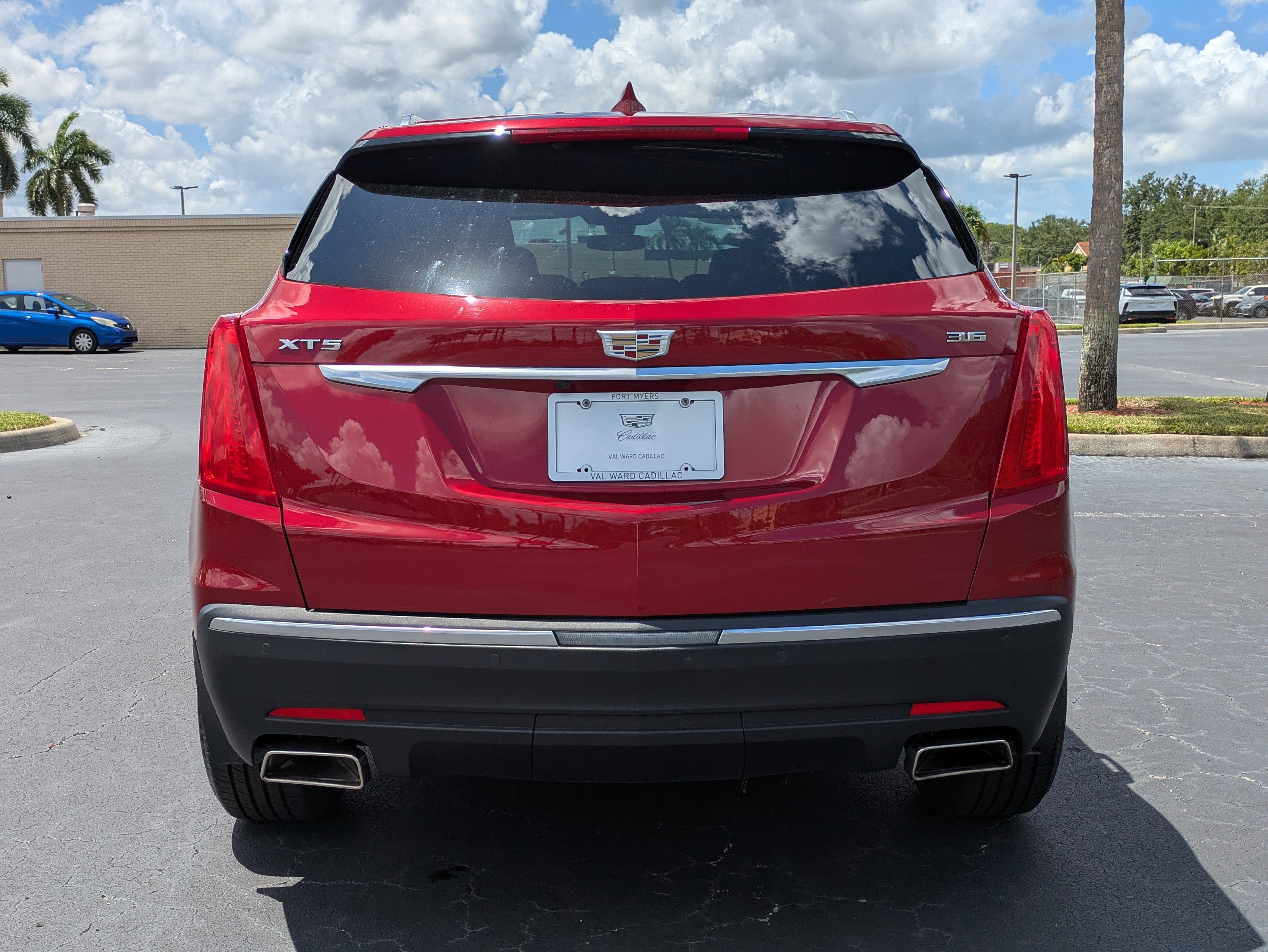 Used 2019 Cadillac XT5 Luxury FWD image 5
