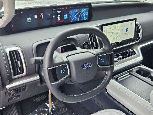 New 2026 Ford Expedition Platinum w/ Platinum Ultimate Package AWD/4WD image 31