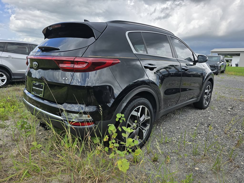 Certified 2022 Kia Sportage EX AWD/4WD image 6