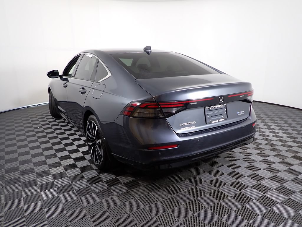 Used 2024 Honda Accord Touring image 17