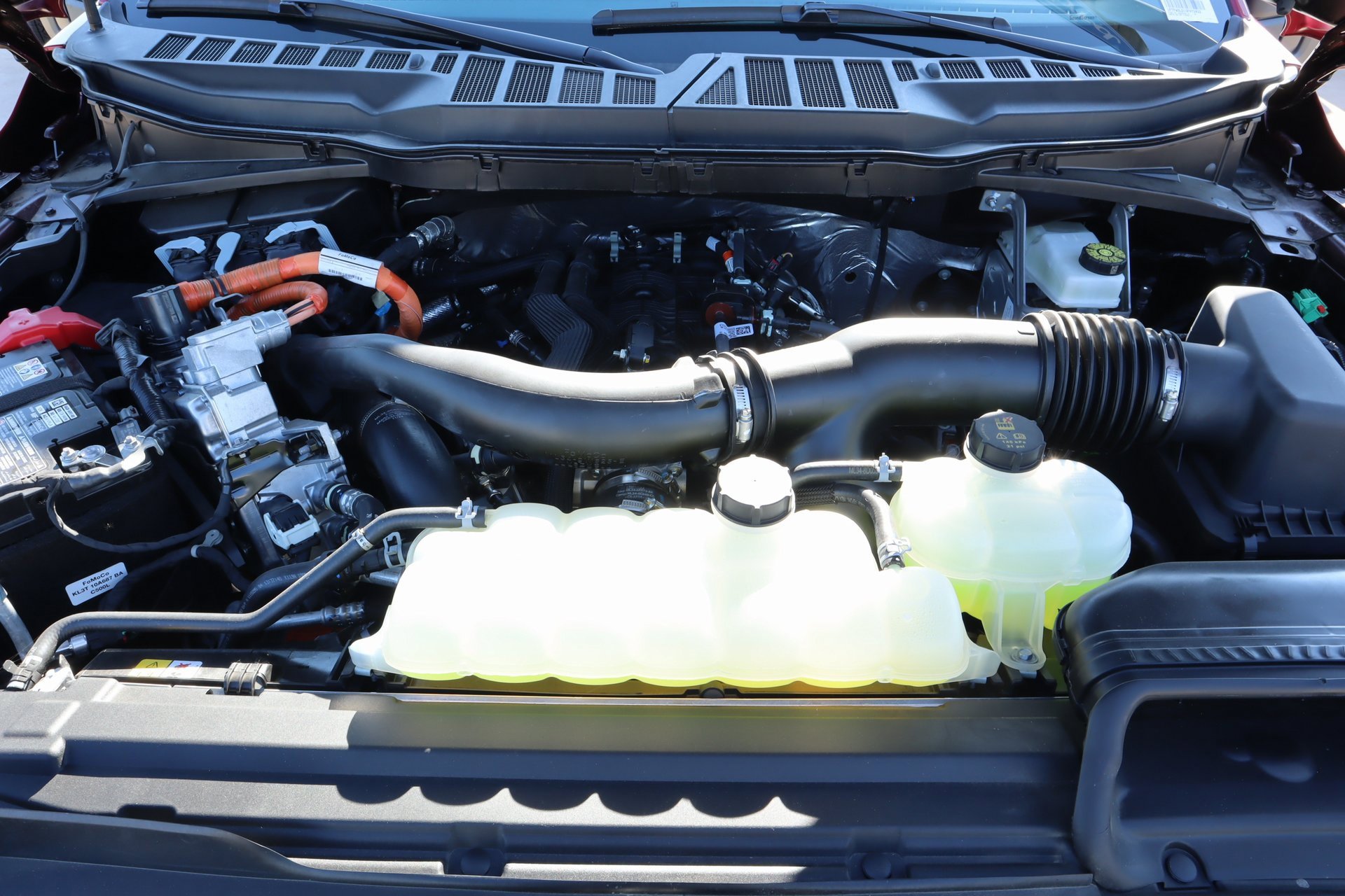 New 2025 Ford F150 XLT w/ Equipment Group 302A MID image 21