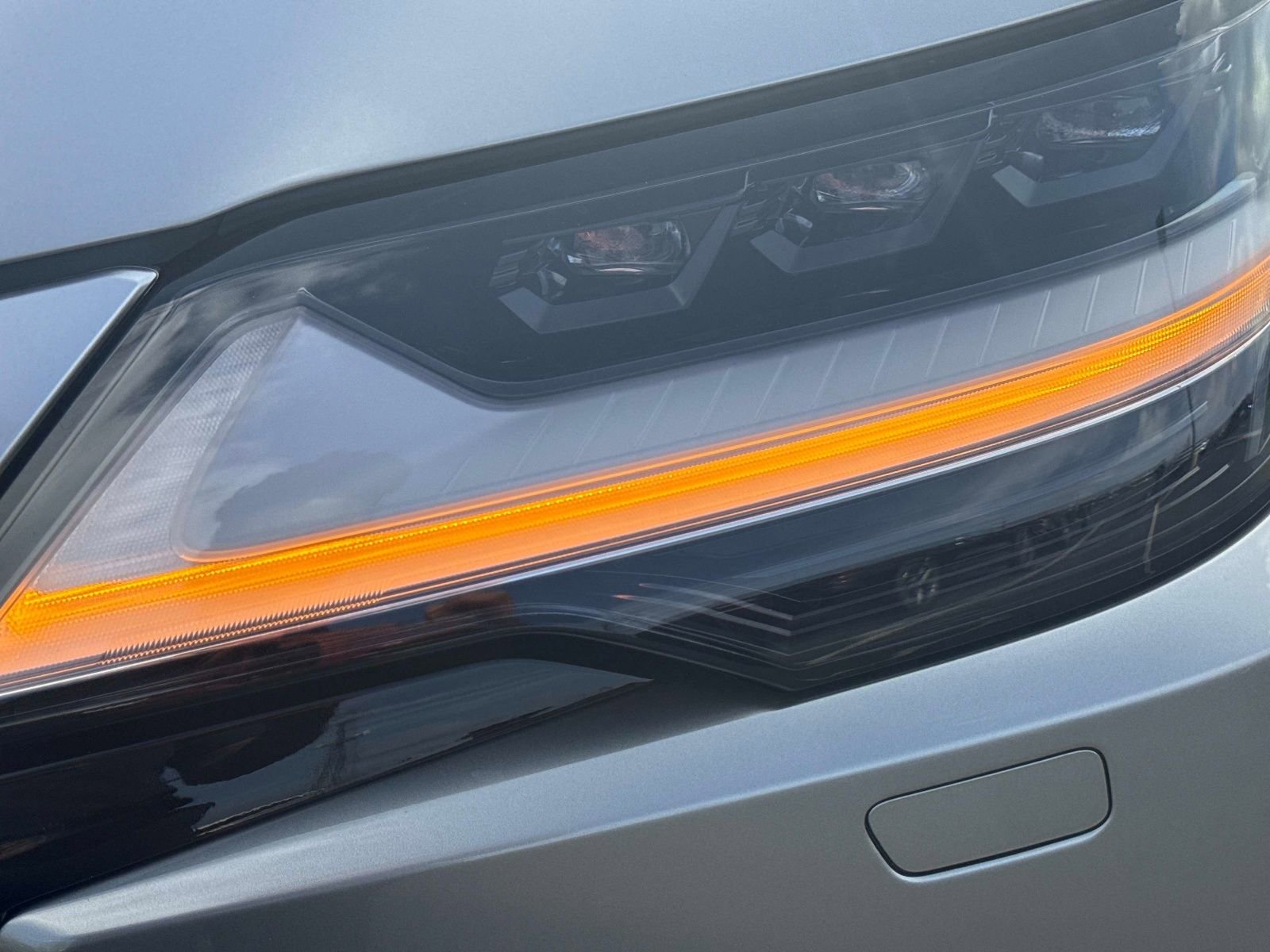 New 2026 Lexus LX 700h Luxury image 9