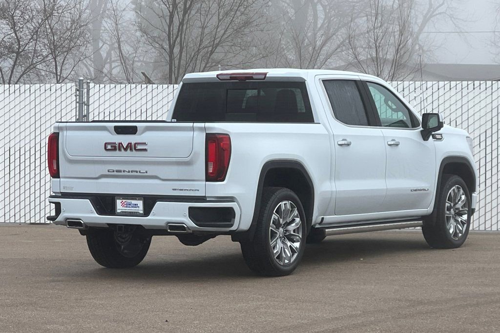 New 2026 GMC Sierra 1500 Denali w/ Denali Reserve Package image 4
