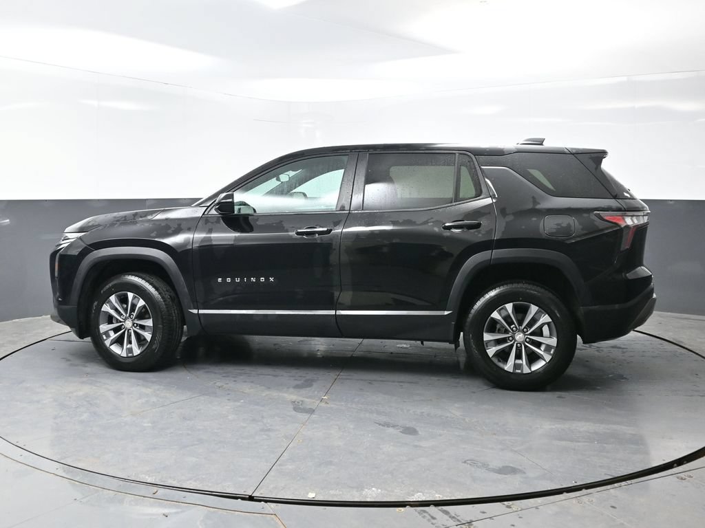 Used 2025 Chevrolet Equinox LT FWD image 8