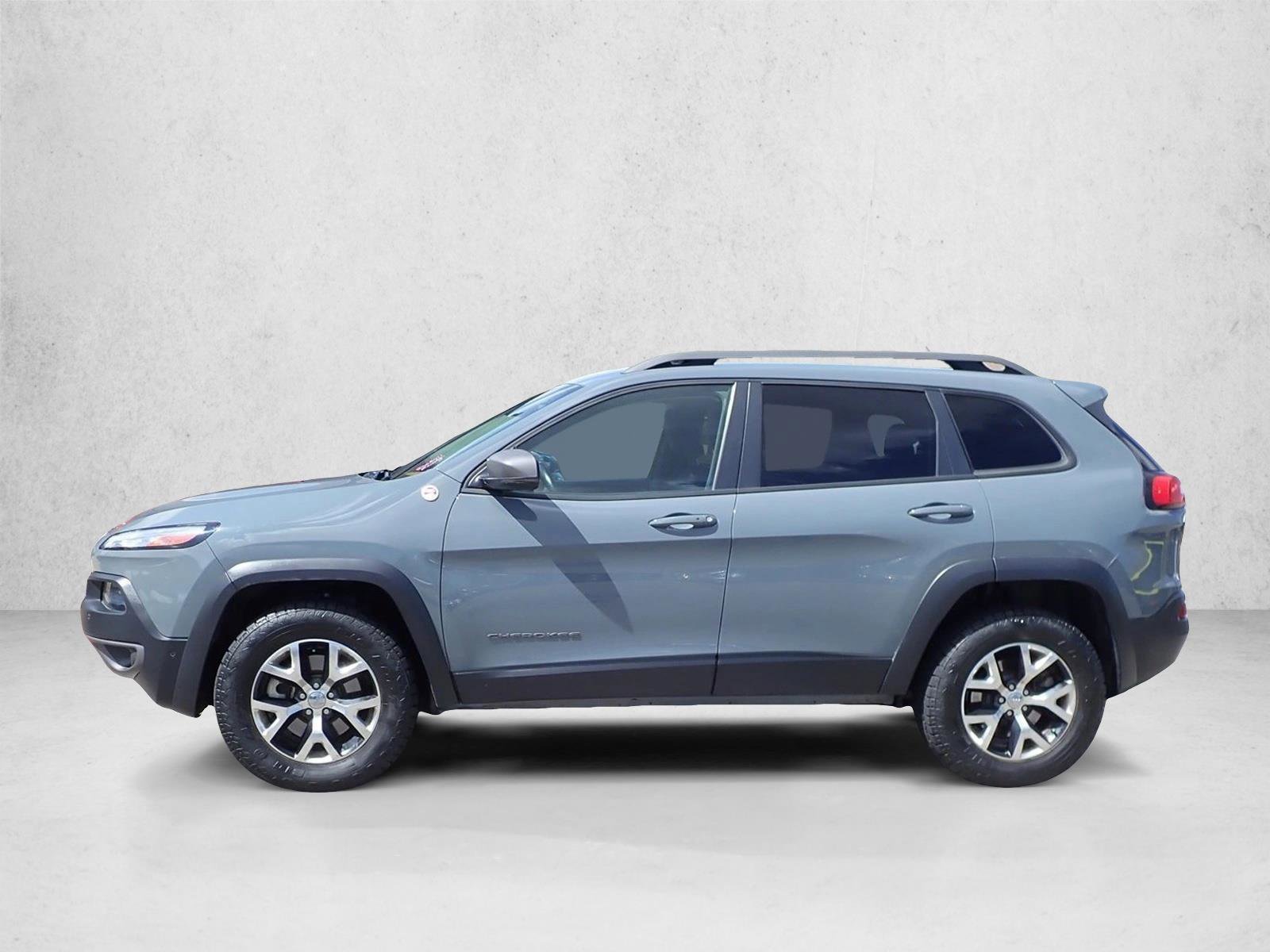 Used 2014 Jeep Cherokee Trailhawk w/ Technology Group AWD/4WD video 2