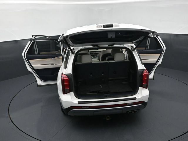 Used 2023 Hyundai Palisade Limited AWD/4WD image 29