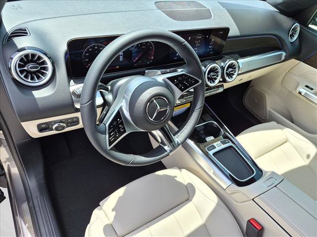 New 2026 Mercedes-Benz GLB 250 image 3