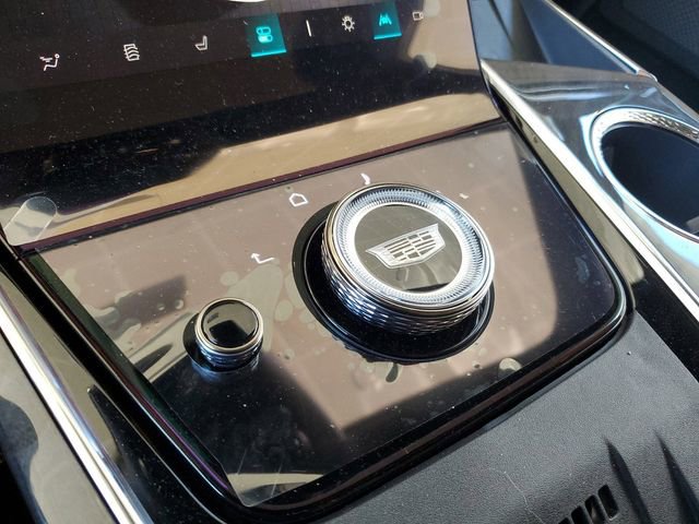 New 2025 Cadillac Escalade IQ Luxury 2 w/ LPO, Radiant Package AWD/4WD image 19