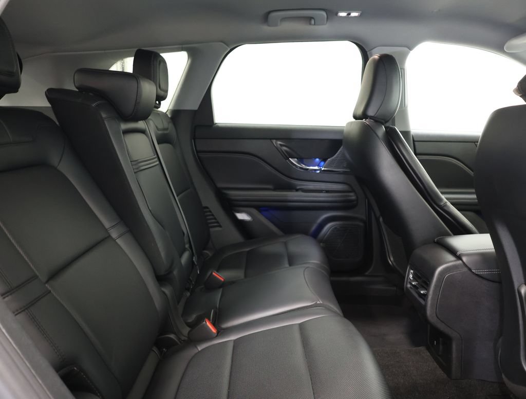 Used 2022 Lincoln Corsair Reserve AWD/4WD image 24