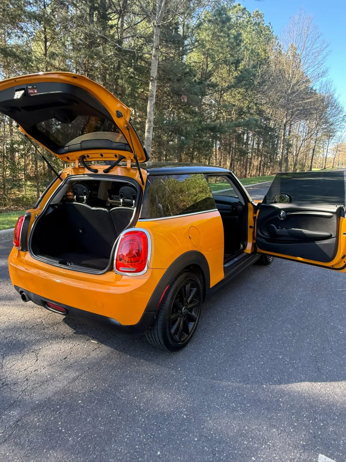 Used 2015 MINI Cooper 2-Door Hardtop image 20