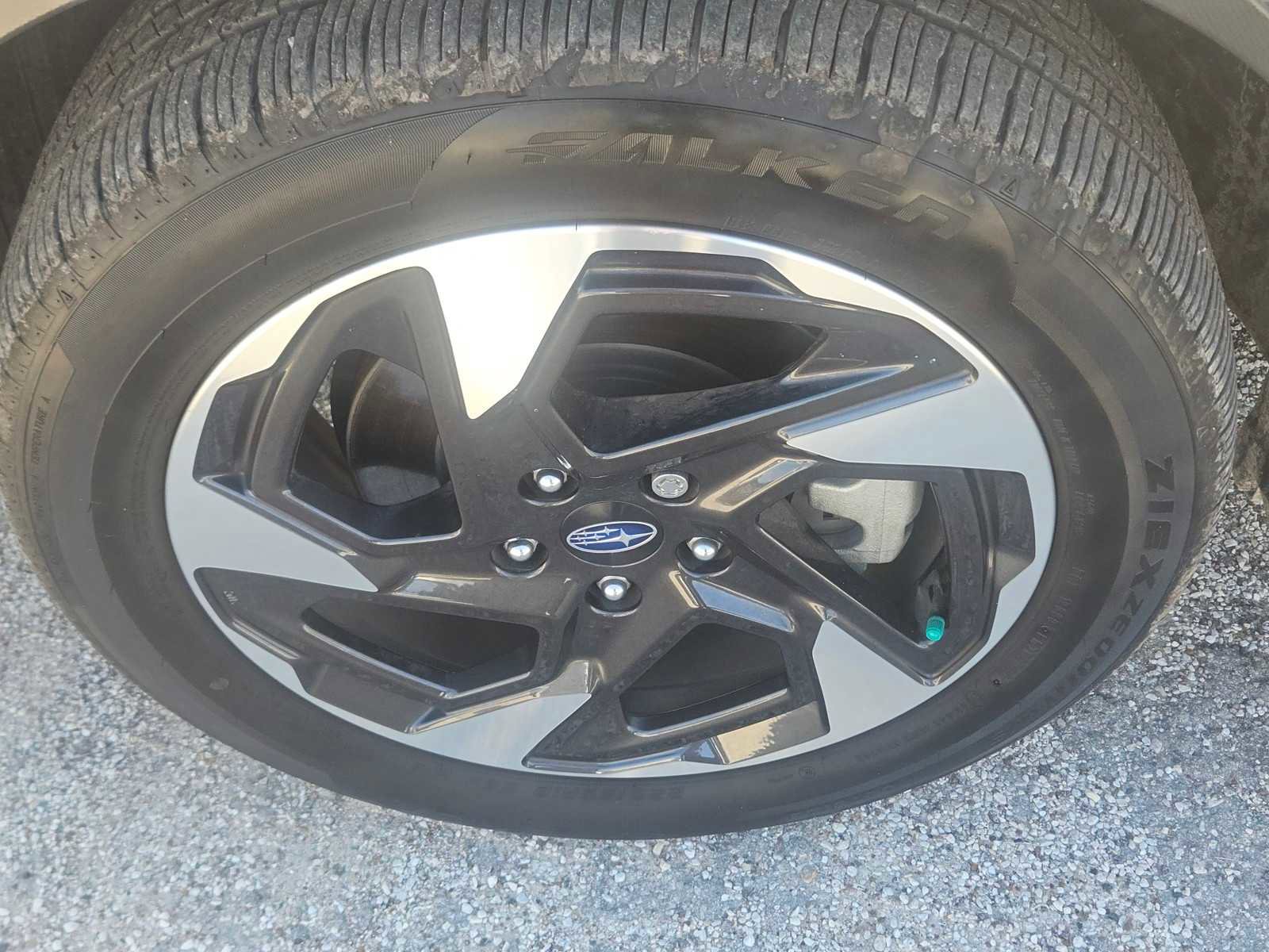 Used 2025 Subaru Crosstrek 2.5i Limited w/ Popular Package #3A image 9