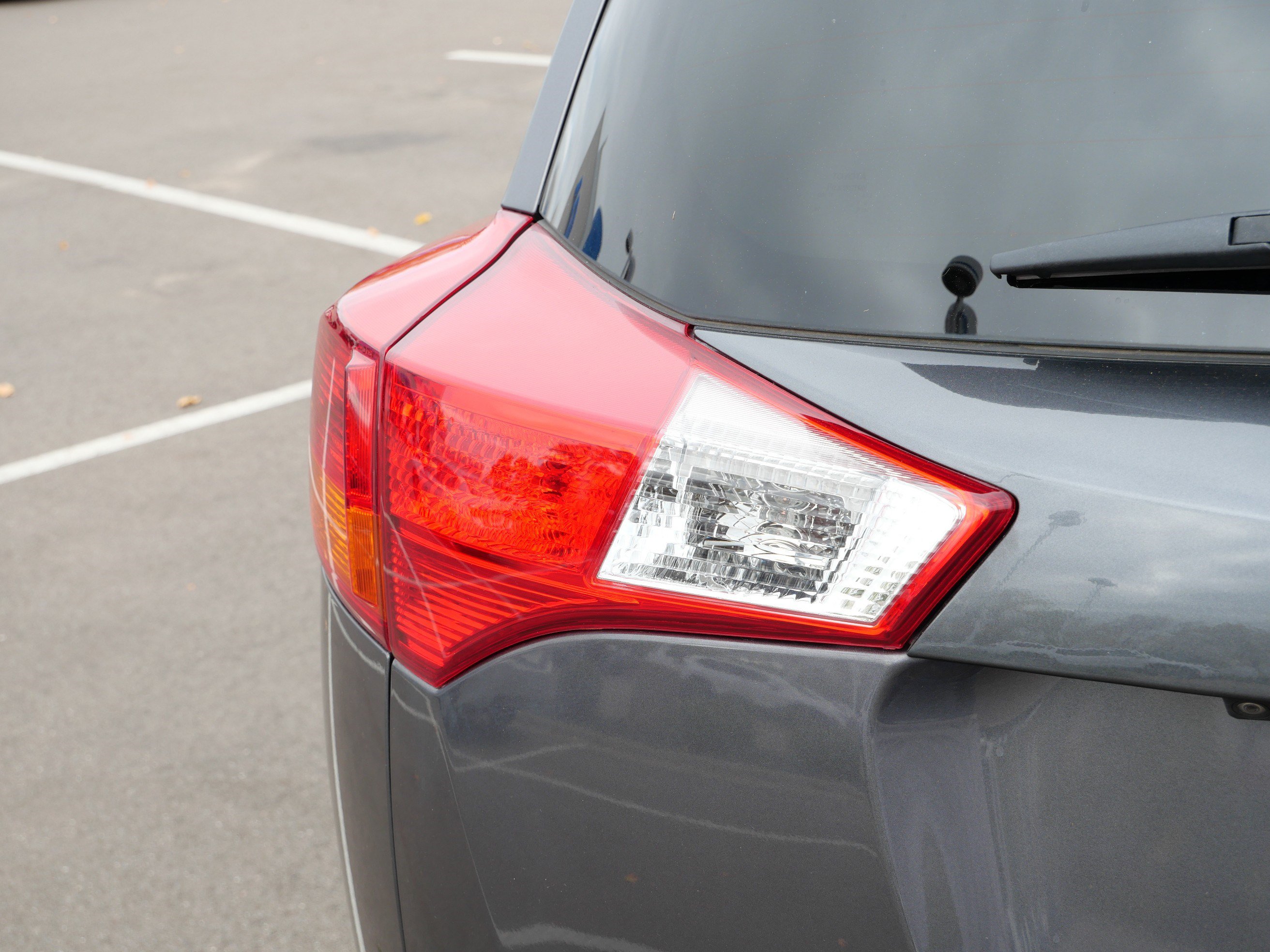 Used 2014 Toyota RAV4 XLE FWD image 17