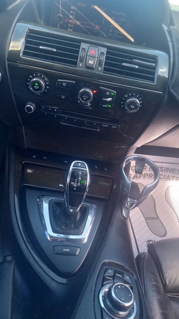 Used 2010 BMW 650i Convertible RWD image 13