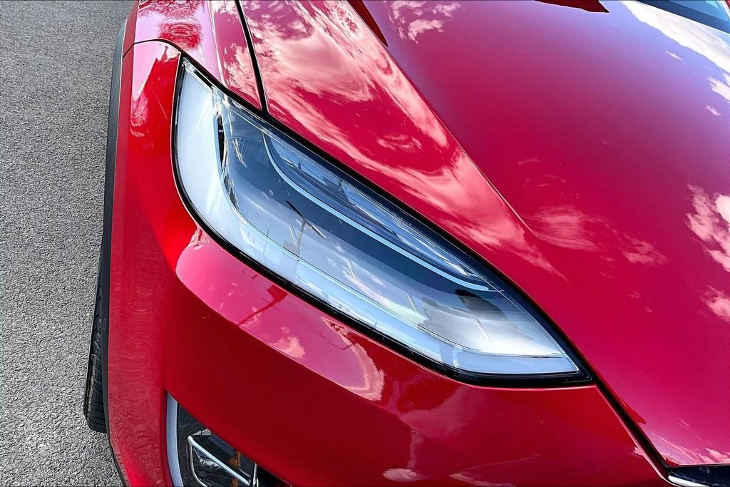 Used 2020 Tesla Model X Long Range image 28