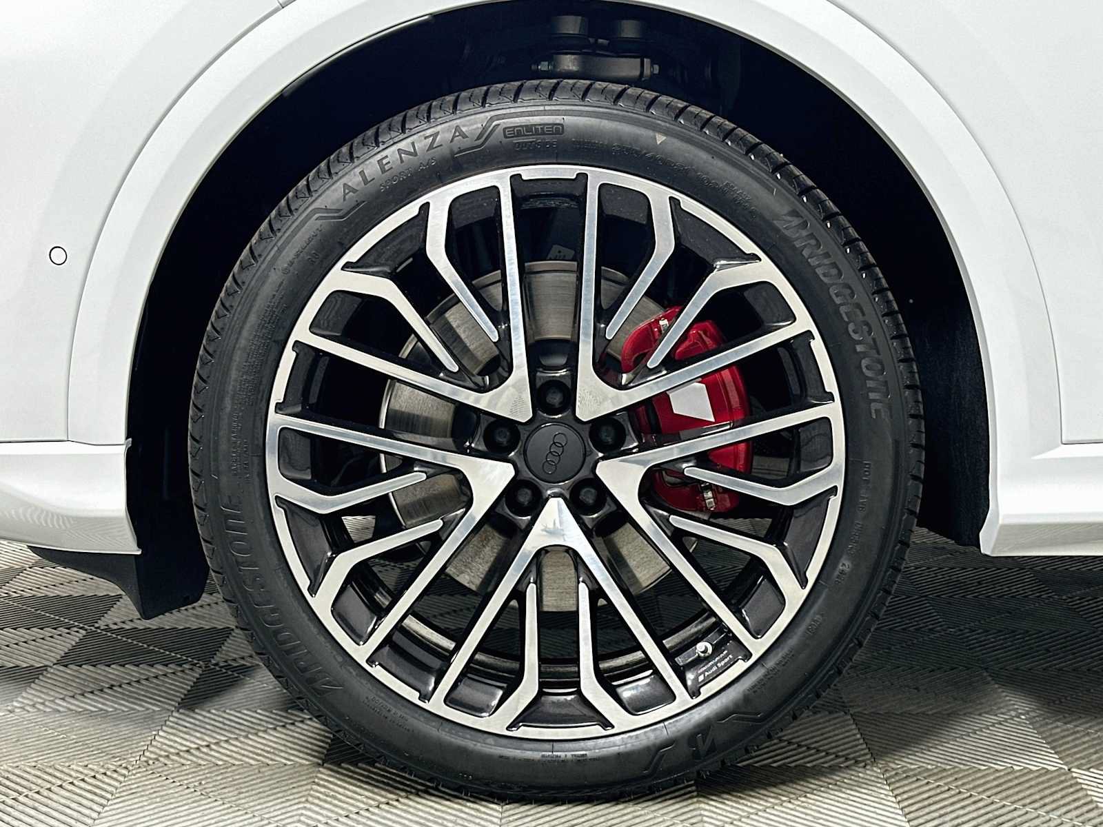 New 2026 Audi SQ5 Prestige AWD/4WD image 29