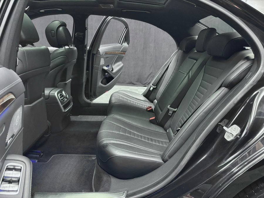 Used 2015 Mercedes-Benz S 550 4MATIC Sedan image 29