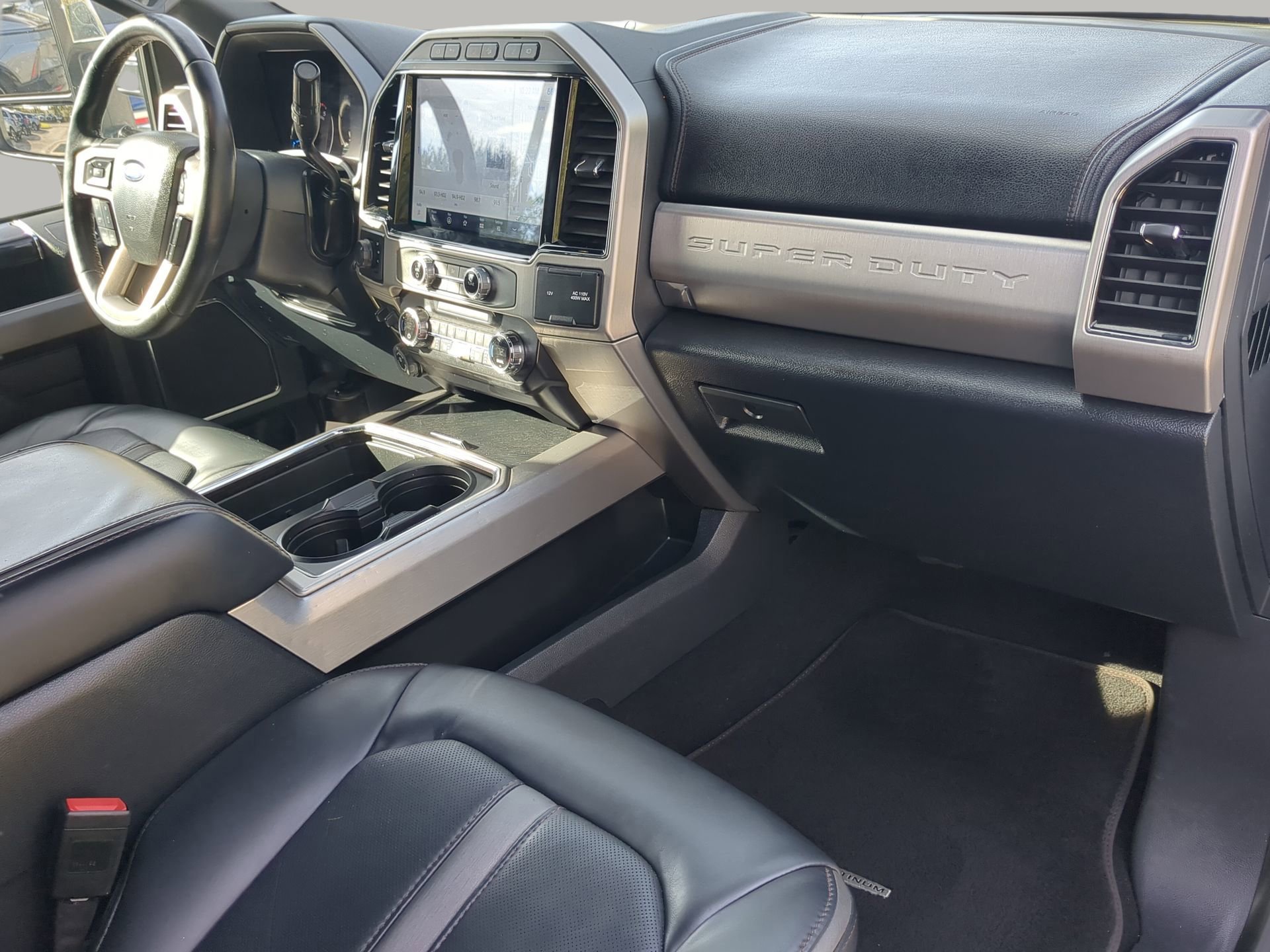 Certified 2022 Ford F250 Platinum w/ FX4 Off-Road Package image 40