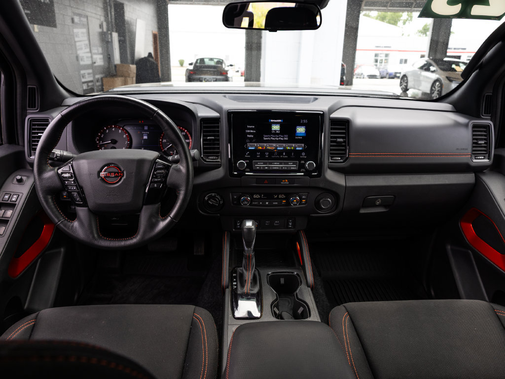 Used 2023 Nissan Frontier PRO-4X w/ Pro Convenience Package AWD/4WD image 20