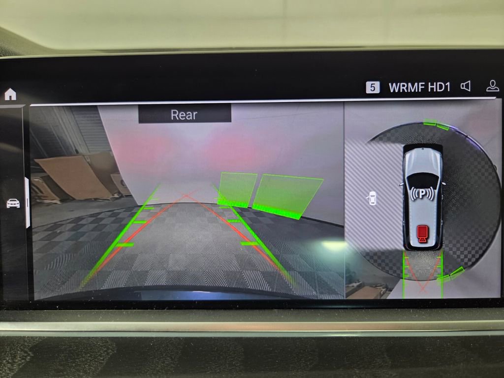 Used 2022 BMW X7 xDrive40i w/ M Sport Package image 14