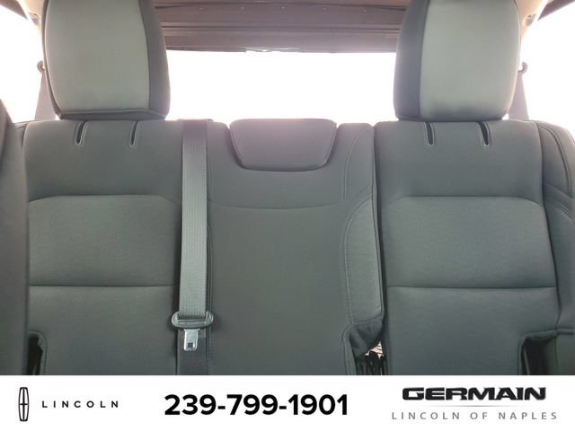 Used 2019 Jeep Wrangler Unlimited Sahara AWD/4WD image 31