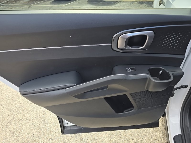 Used 2021 Kia Sorento S AWD/4WD image 27
