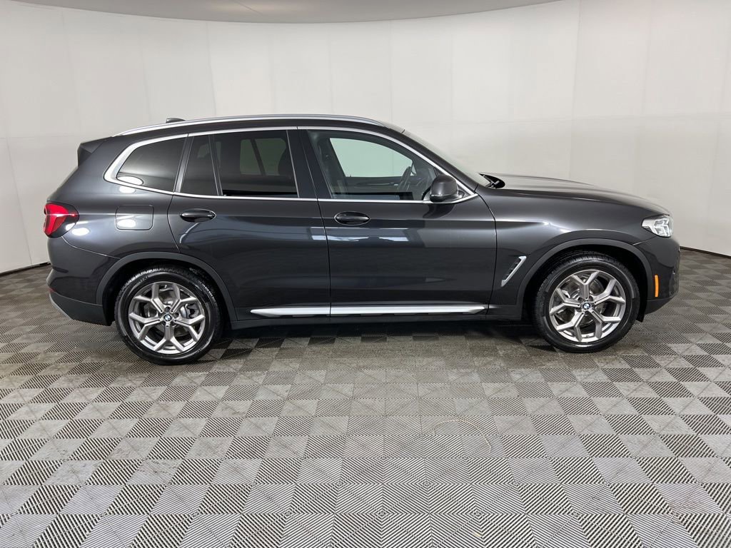 Used 2022 BMW X3 xDrive30i w/ Convenience Package w/ZPA image 3