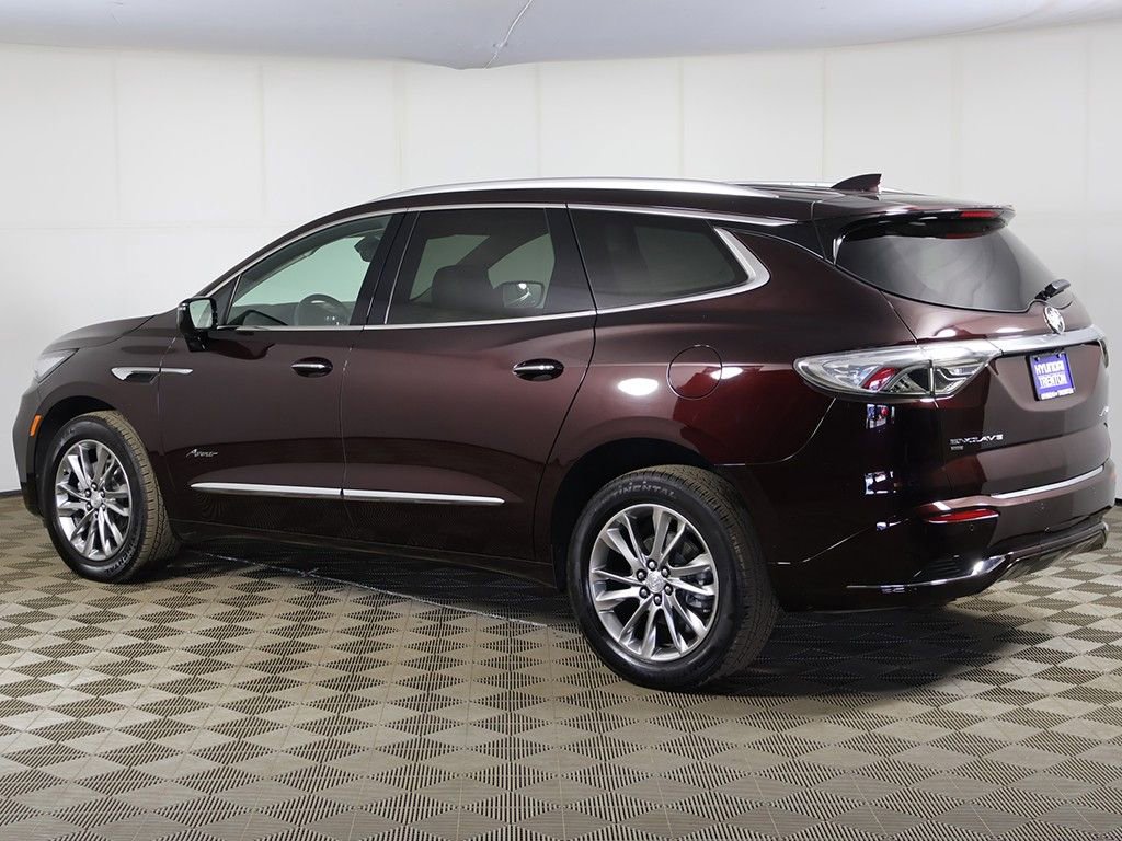 Used 2022 Buick Enclave Avenir w/ Avenir Technology Package image 15