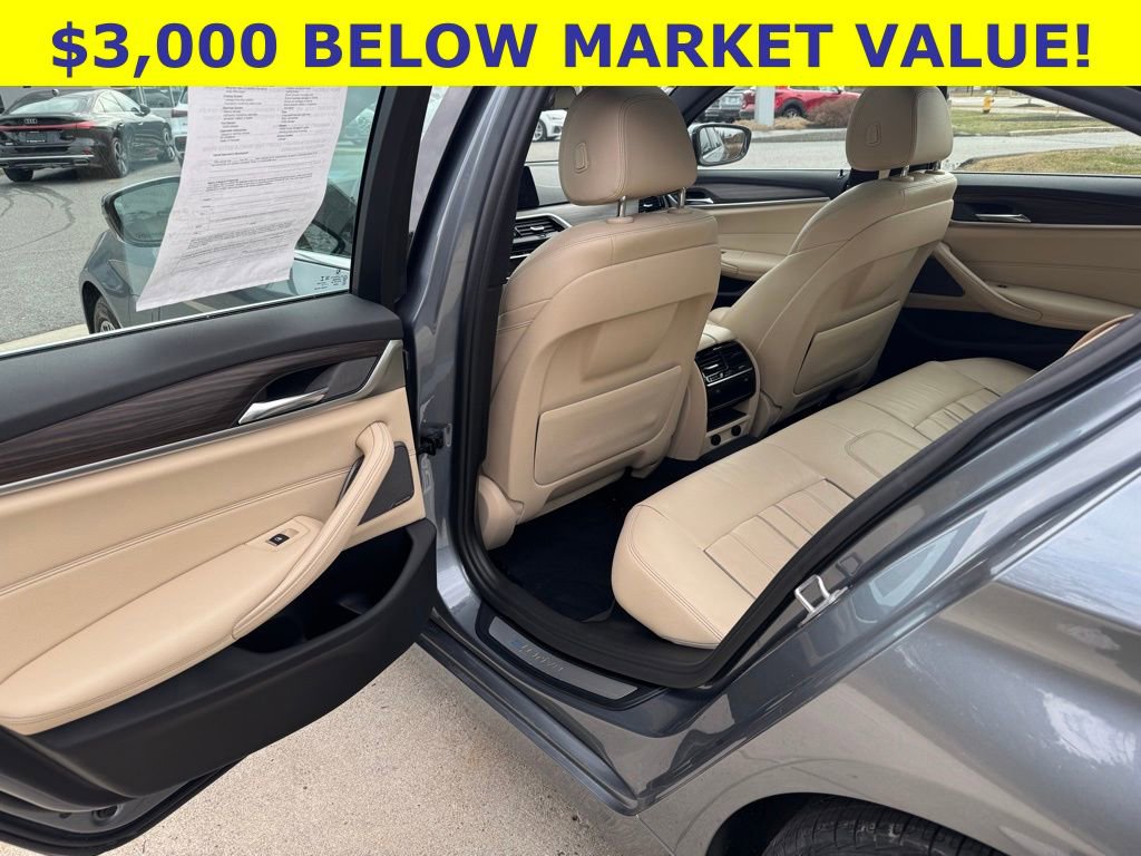 Used 2018 BMW 530e xDrive image 28