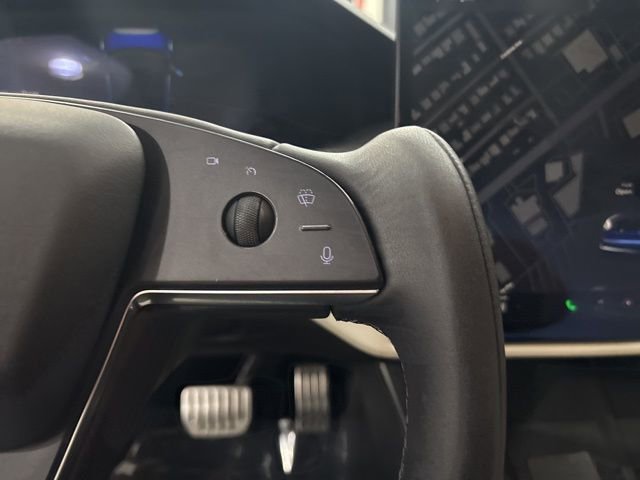 Used 2022 Tesla Model S Plaid image 15