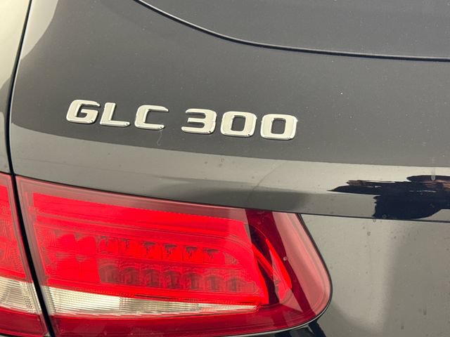 Used 2017 Mercedes-Benz GLC 300 4MATIC image 17