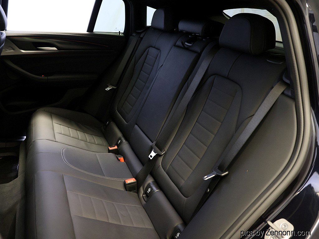 Certified 2022 BMW X4 M40i w/ Premium Package image 12