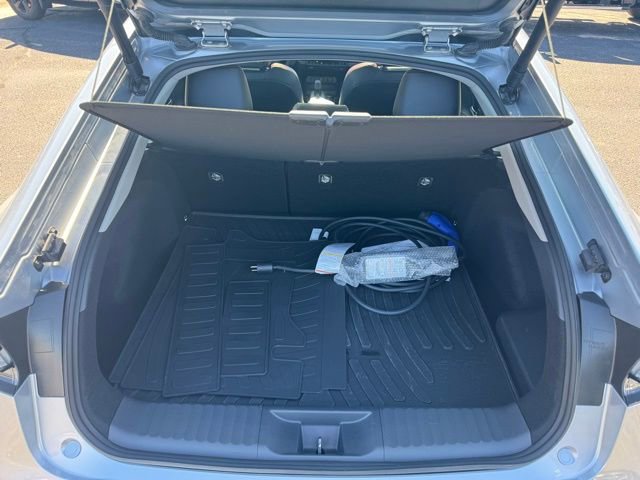 Used 2024 Toyota Prius Prime Premium w/ Advanced Technology Package image 31