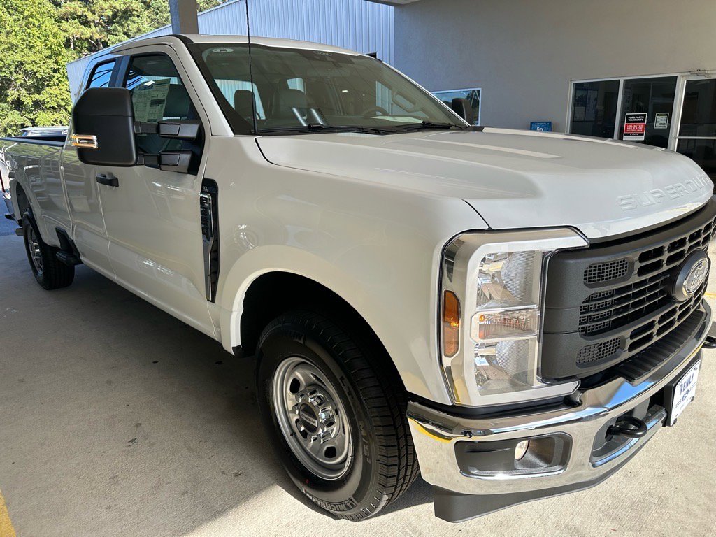 New 2026 Ford F250 XL image 9