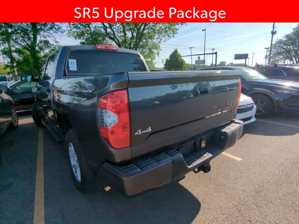 Used 2020 Toyota Tundra SR5 w/ SR5 Convenience Package AWD/4WD image 4