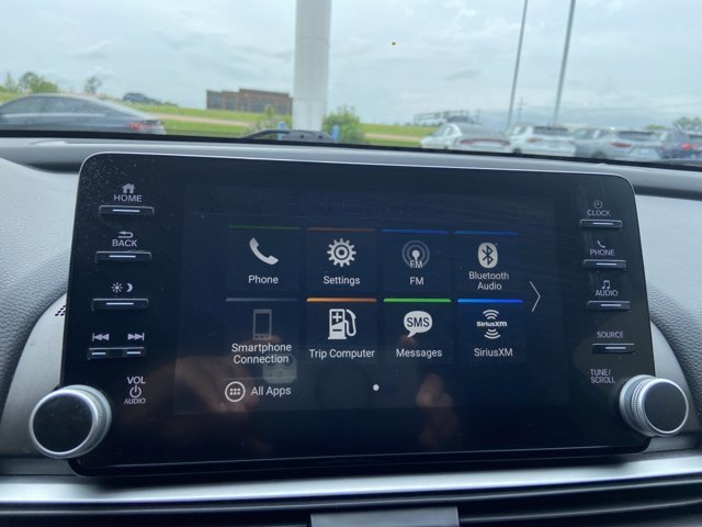 Used 2018 Honda Accord EX image 21