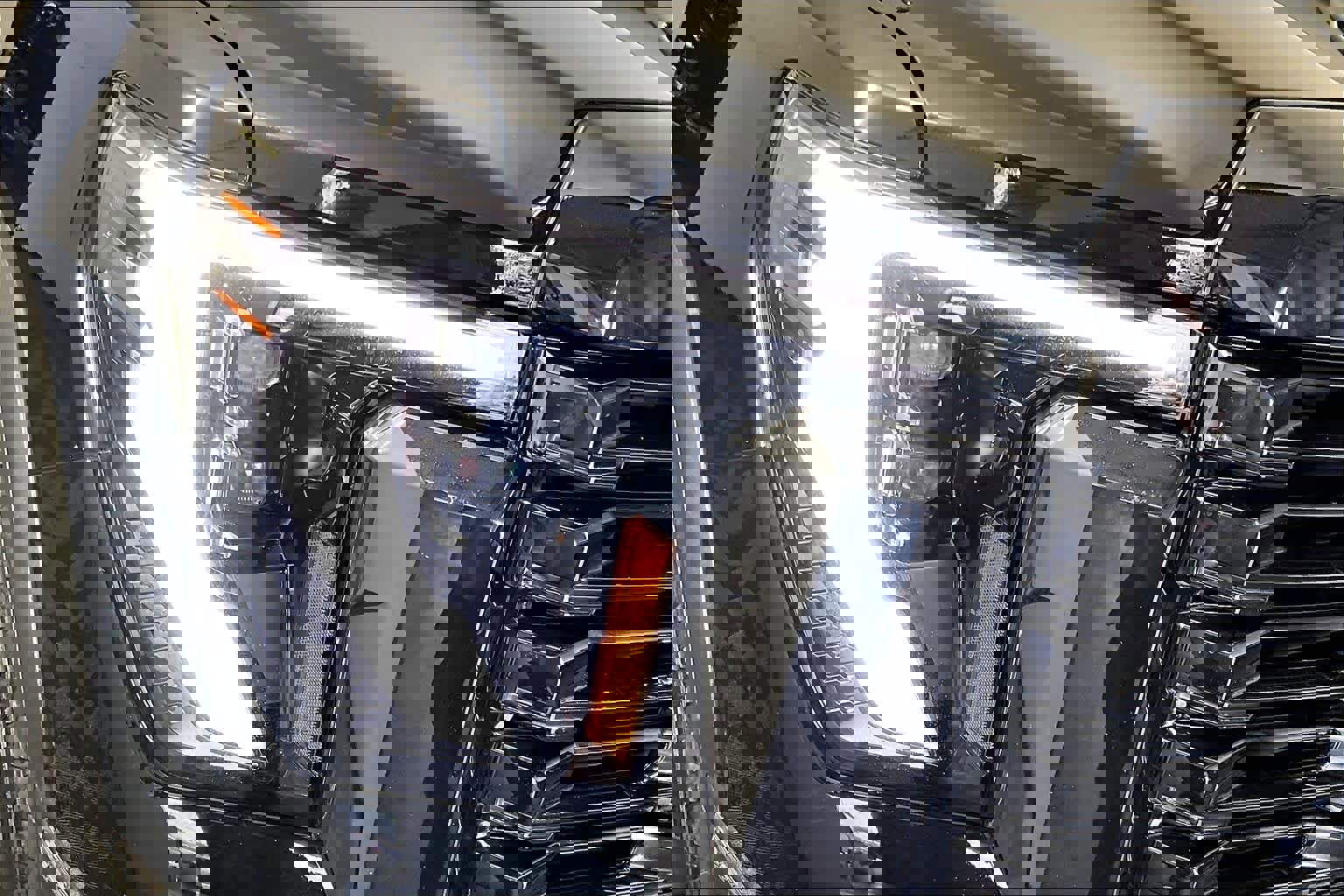 Certified 2024 GMC Sierra 2500 Denali Ultimate image 28