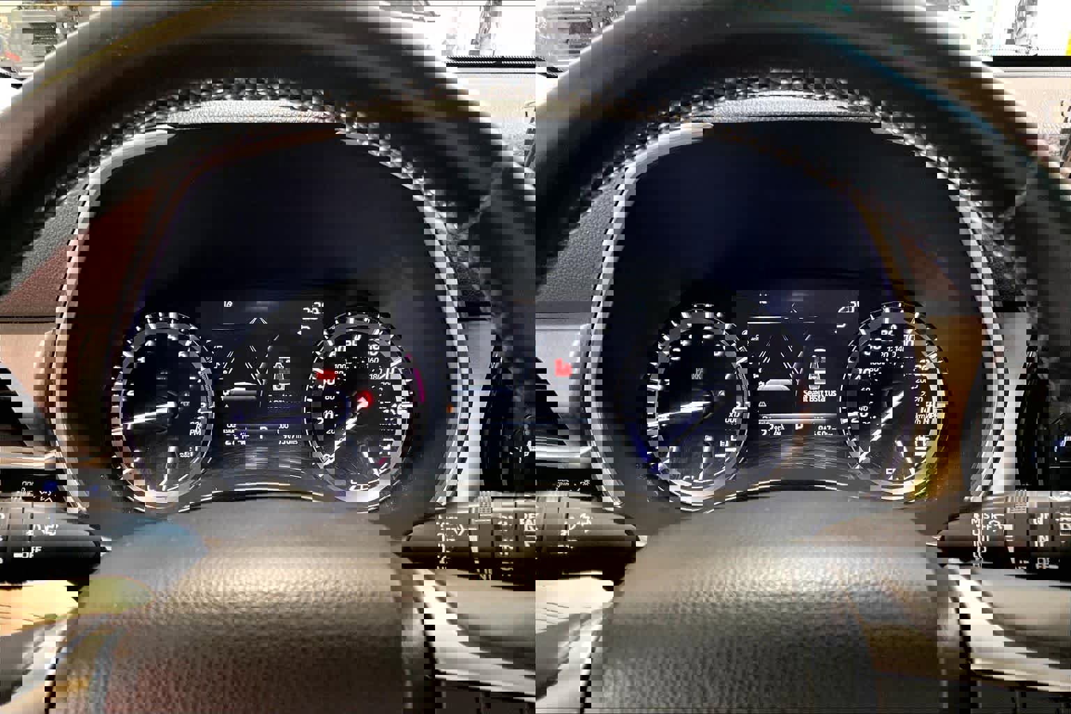 Used 2021 Toyota Highlander XLE image 25