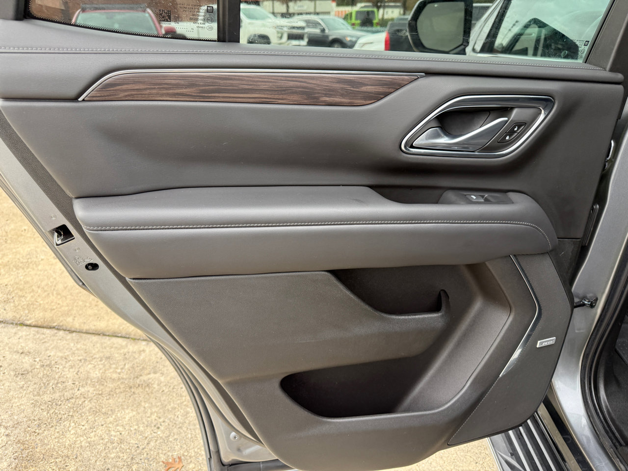 Used 2021 Chevrolet Tahoe LT image 19