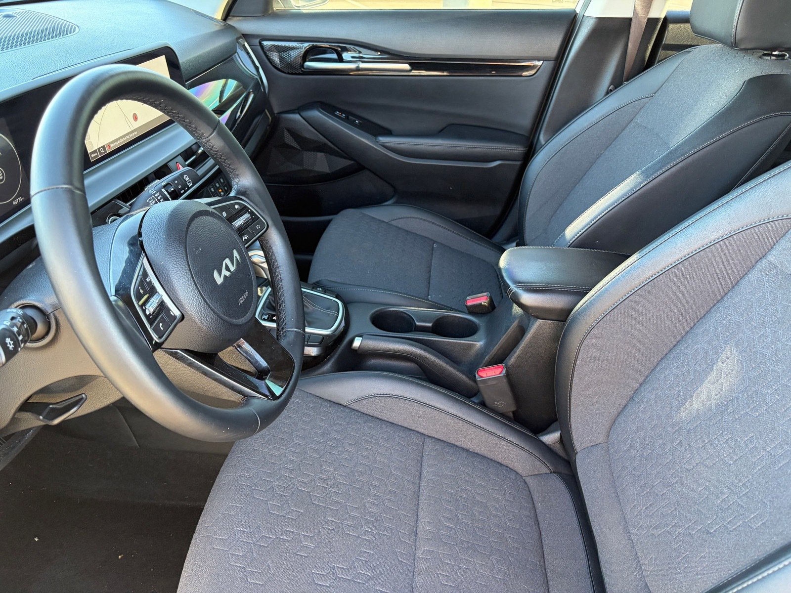 Certified 2024 Kia Seltos S FWD image 15