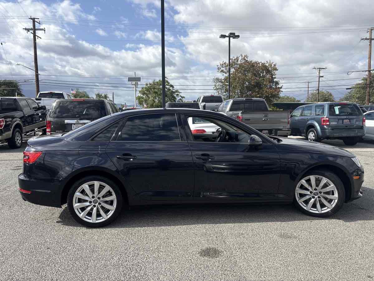Used 2017 Audi A4 2.0T Ultra Premium w/ Convenience Package FWD image 4