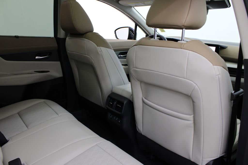 Used 2026 Nissan Murano Platinum w/ Cargo Package image 23