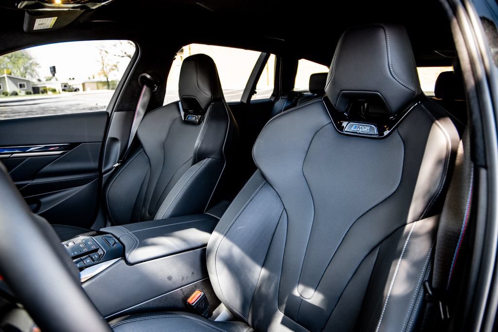 New 2026 BMW M5 Touring AWD/4WD image 24