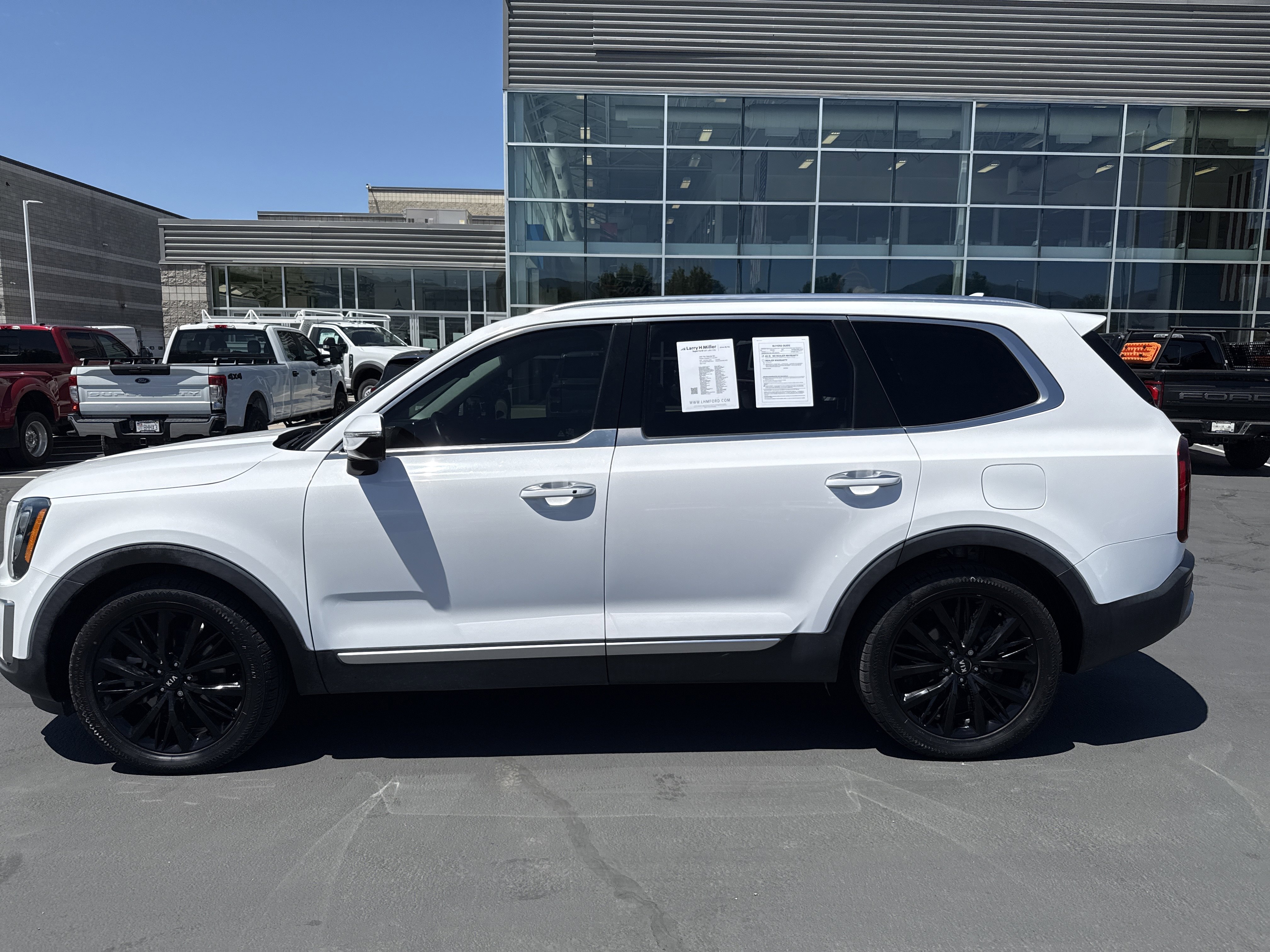 Used 2021 Kia Telluride SX w/ SX Prestige Package AWD/4WD image 2
