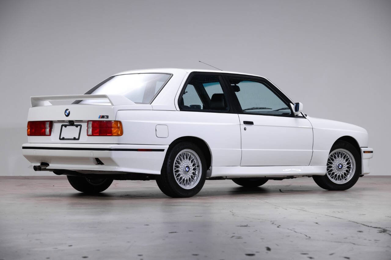 Used 1988 BMW M3 Coupe image 2