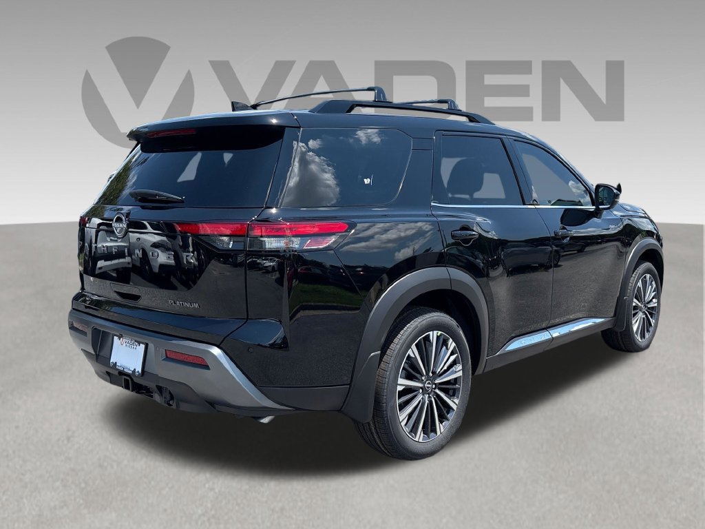 New 2026 Nissan Pathfinder Platinum FWD image 23