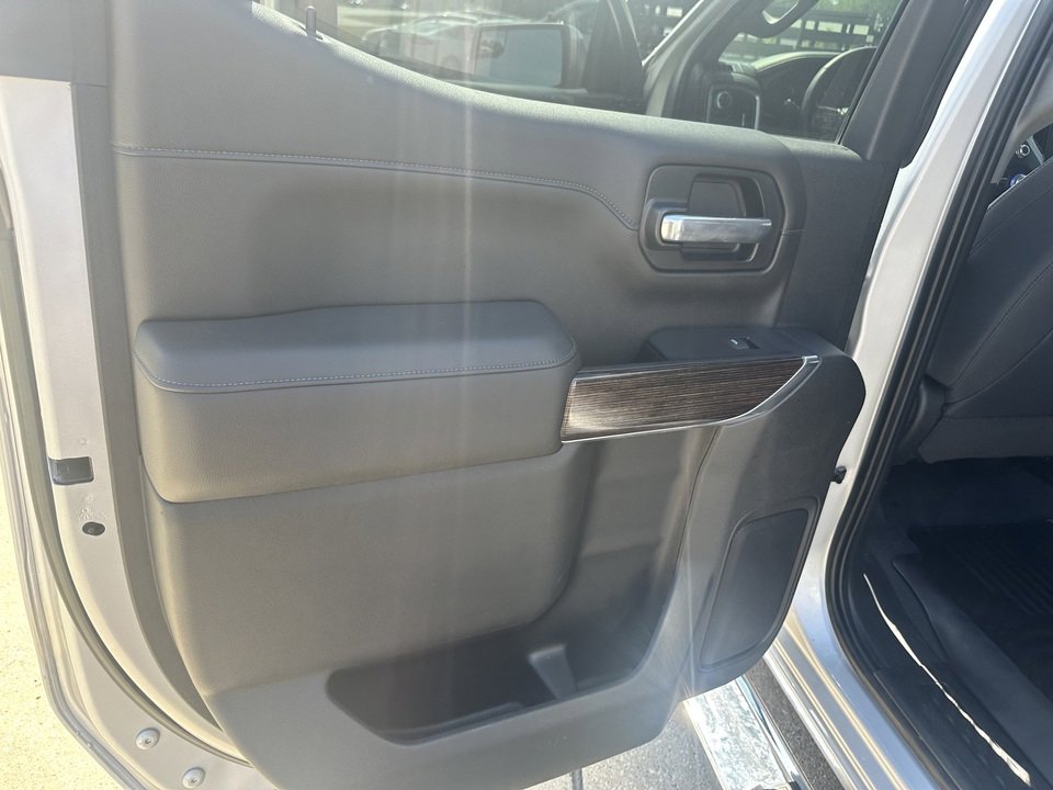 Used 2019 GMC Sierra 1500 SLE w/ SLE Value Package image 13