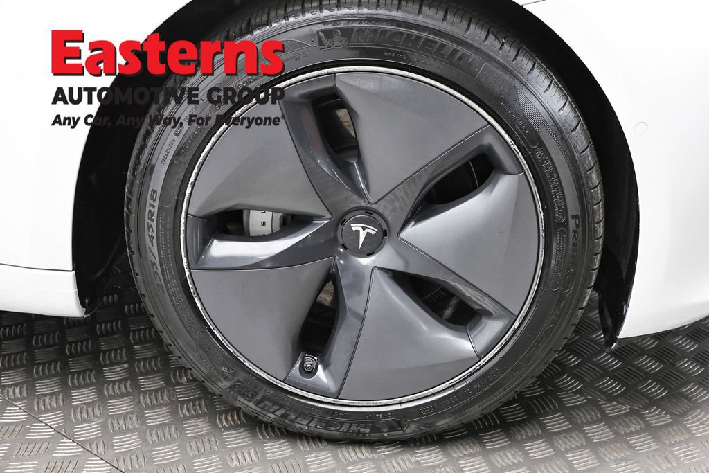 Used 2020 Tesla Model 3 Standard Range Plus RWD image 28