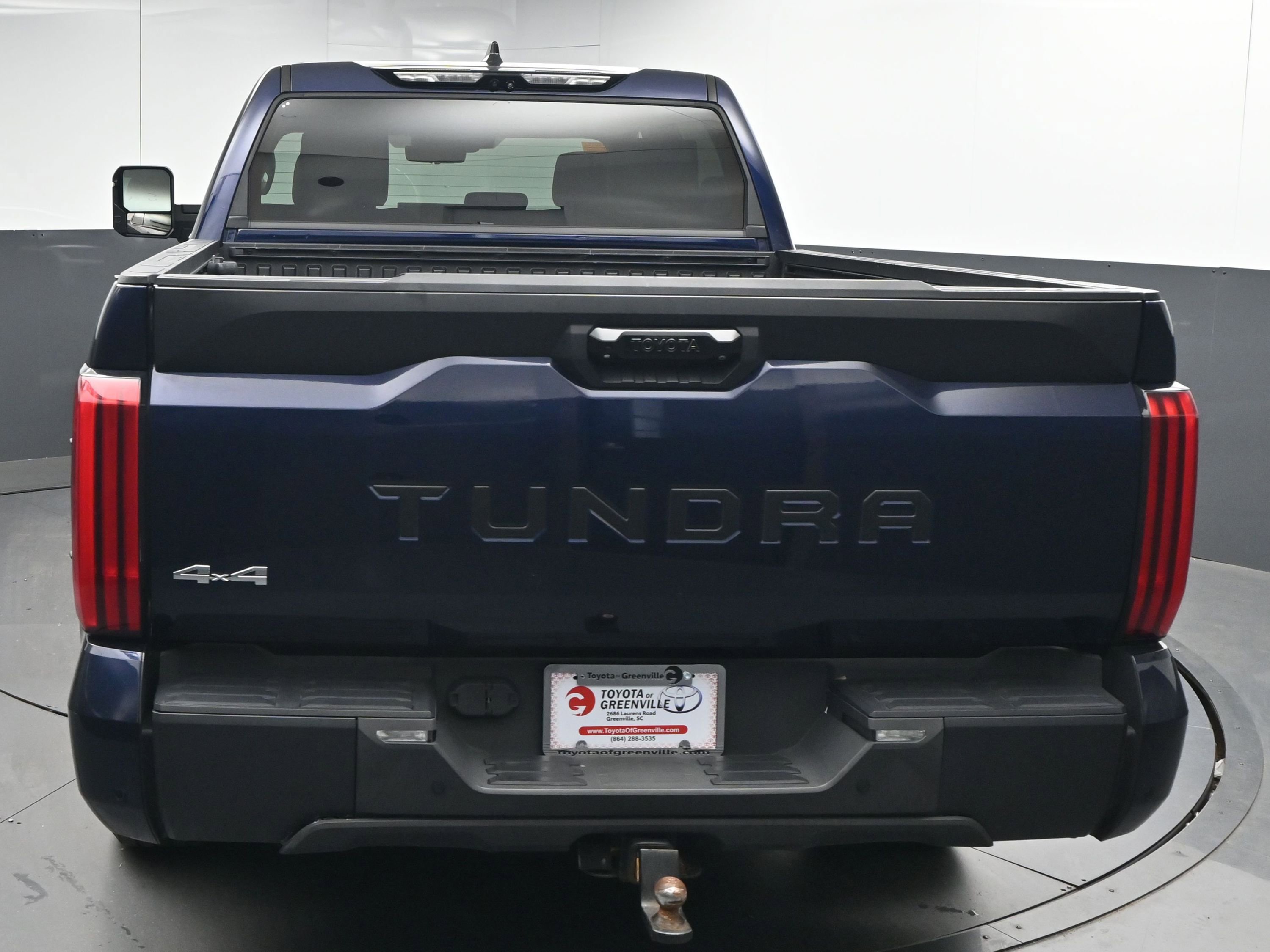 Used 2023 Toyota Tundra SR5 w/ SR5 Premium Package image 2