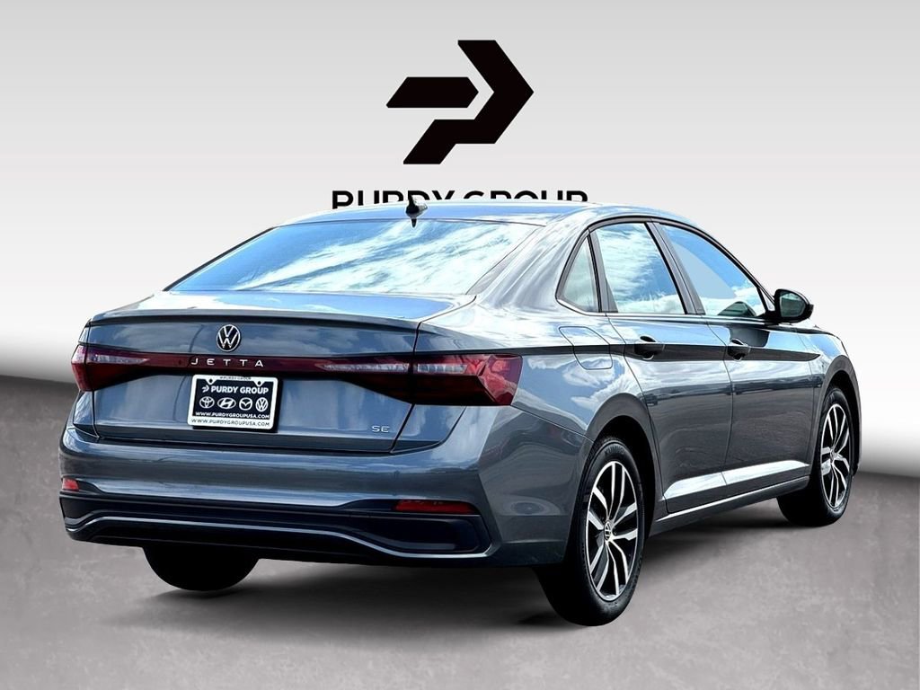 Certified 2025 Volkswagen Jetta SE image 8