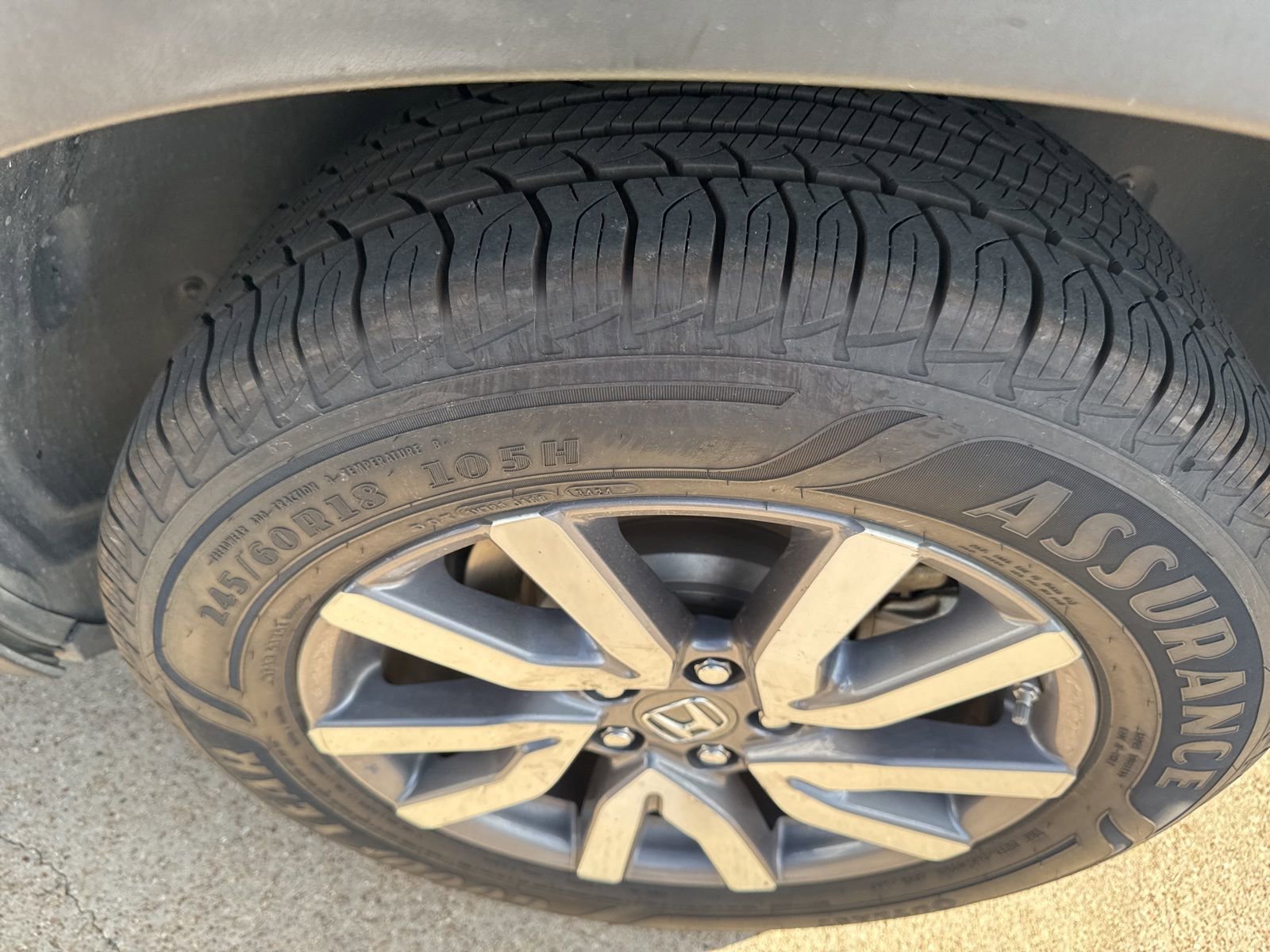 Used 2020 Honda Pilot EX-L image 2